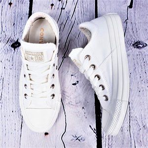 Converse All Star Low Top Shoes Cream Size 6